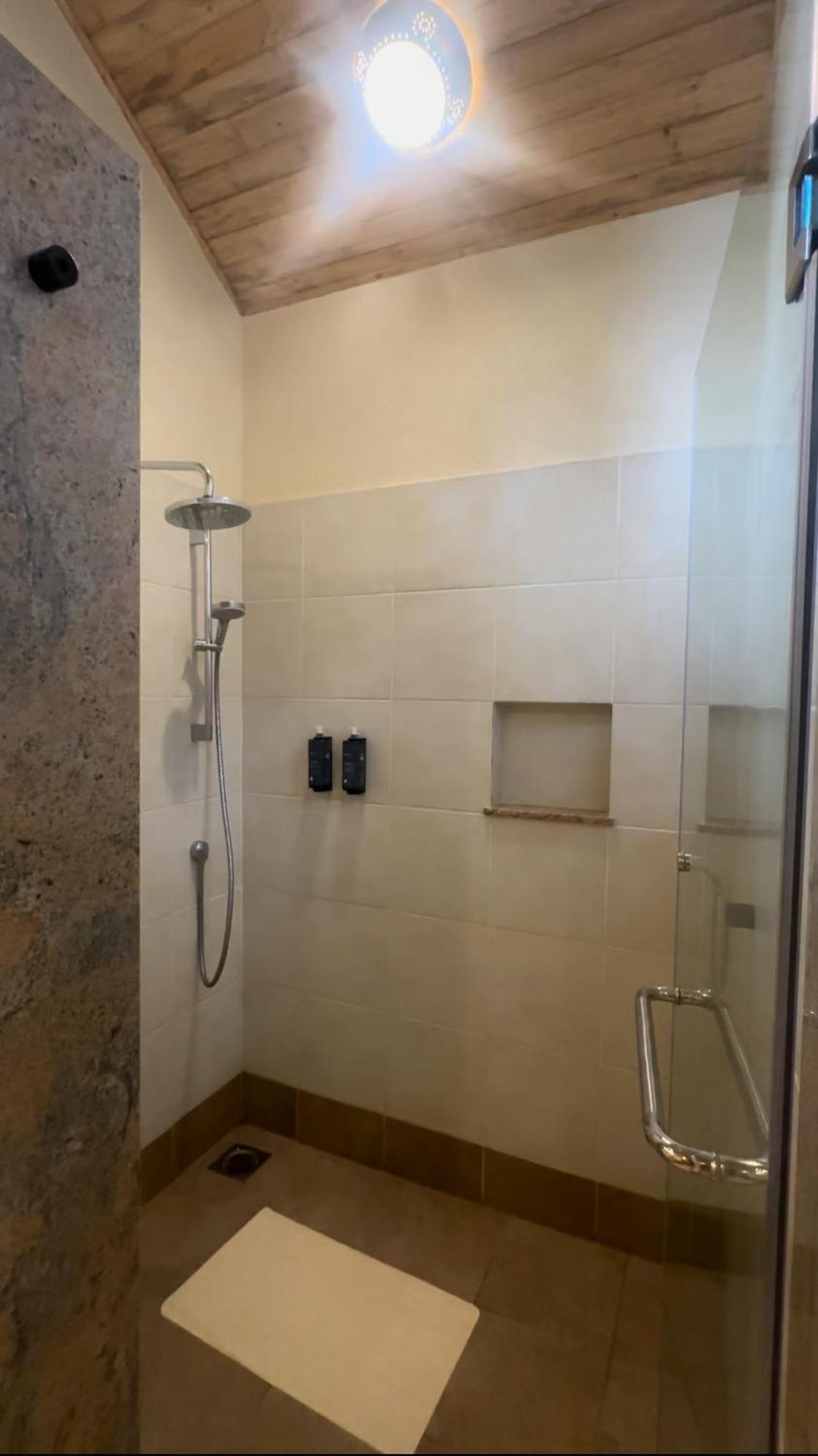 Luluka Guest House Sekenani Kültér fotó